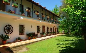 Hotel Apartamento Rural Finca La Media Legua